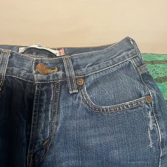 Levi’s. Childrens slim 514. Size 12. - Picture 2 of 6
